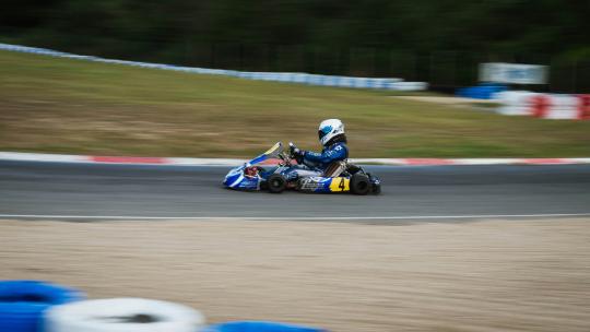 go kart racing 