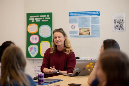 Students listen to lecture