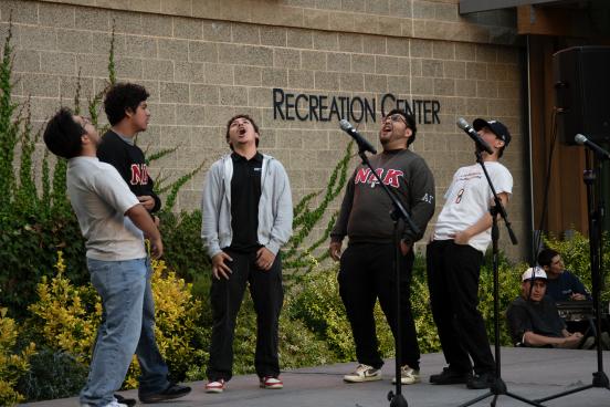 Live music at seawolf plaza