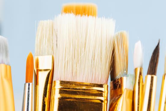 paint brushes 