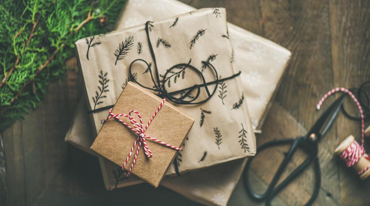 Presents for college student