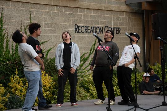 Live music at seawolf plaza