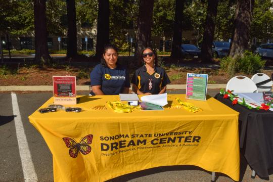 dream center students tabling at big nite